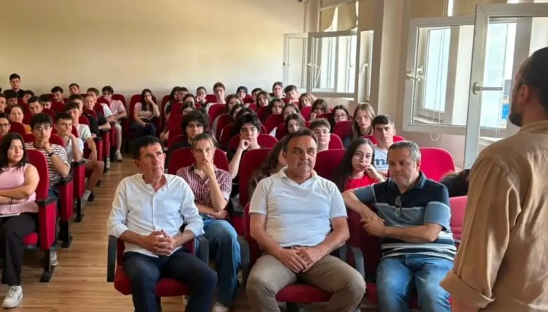 Ordu Anadolu Lisesinde Gurur Günü: Dr. Samet Şahin Öğrencilerle Buluştu