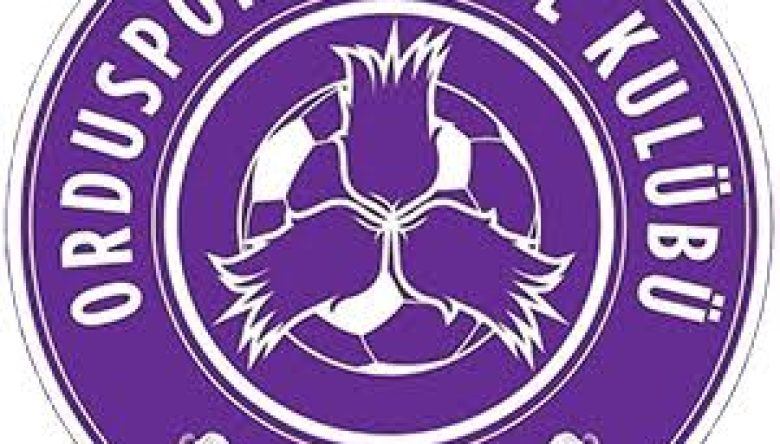 52 ORDUSPOR, 15 FUTBOLCUYA İMZA ATTIRDI