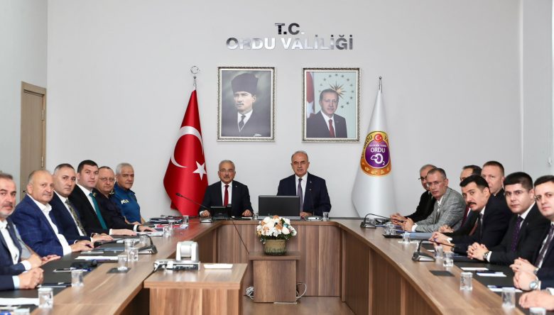 VALİ EROL: BU İŞİ ARTIK BİTİRELİM!