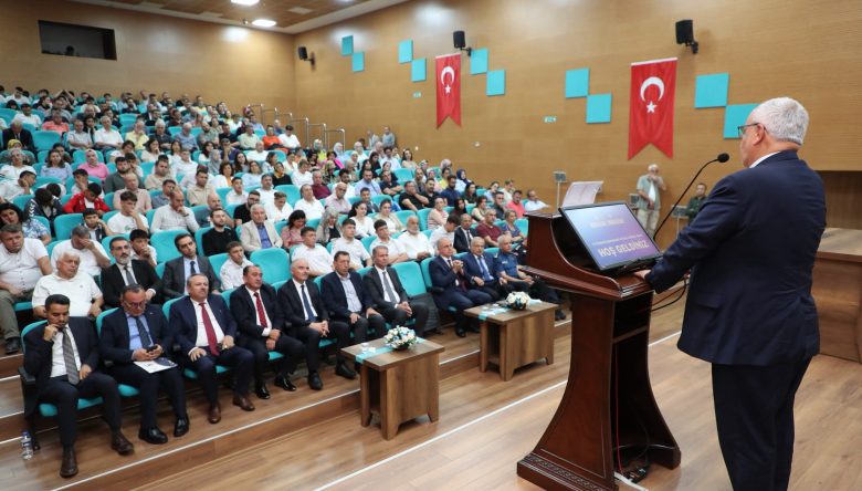 “İRADE BİZİM, ZAFER BİZİM” KONULU KONFERANS DÜZENLENDİ   