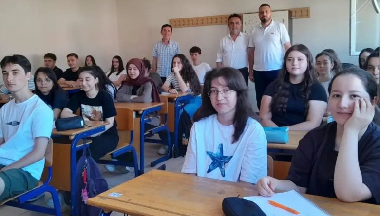 MÜDÜR ŞAHİN’DEN AİLELERE ÖNEMLİ UYARI!