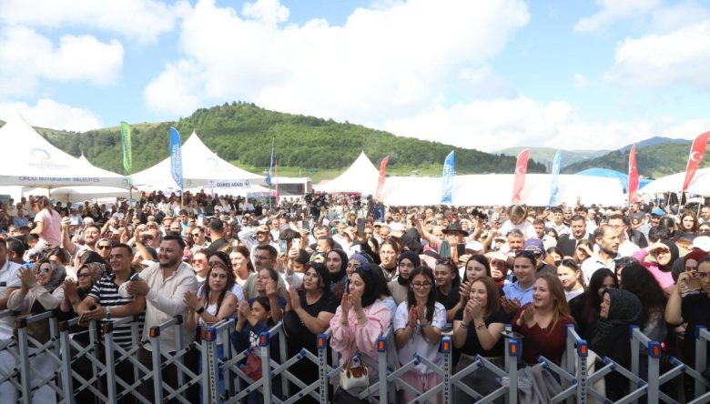 YAYLALAR YAZ FESTİVALLERİYLE DOLUP TAŞTI      