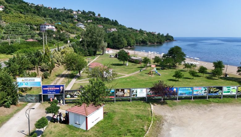 PERŞEMBE KADINLAR PLAJI AÇILDI