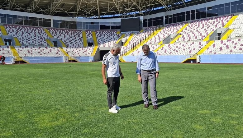19 EYLÜL STADYUMU YENİ SEZONA HAZIRLANIYOR