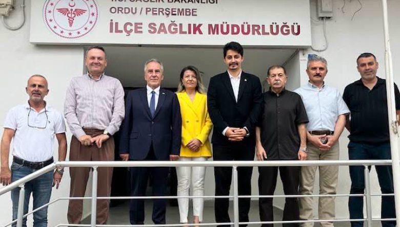 TÜRKİYE KAMU-SEN’DEN PERŞEMBE İLÇE SAĞLIK MÜDÜRLÜĞÜ’NE ANLAMLI ZİYARET