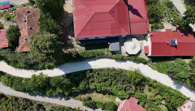 “ HER MAHALLEMİZE  EŞİT HİZMET GÖTÜRÜYORUZ