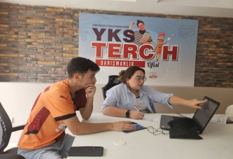 ÖĞRENCİLERE YKS TERCİH DANIŞMANLIĞI HİZMETİ