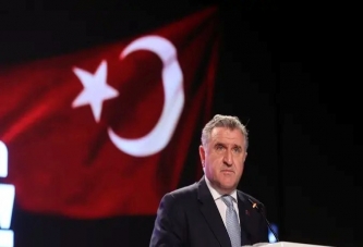 “SPOR ÜLKESİ OLMA YOLUNDA HIZLA İLERLİYORUZ”